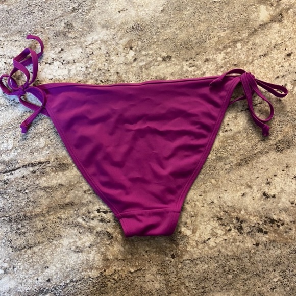 SMALL BATHING SUIT LOT - Picture 9 of 10